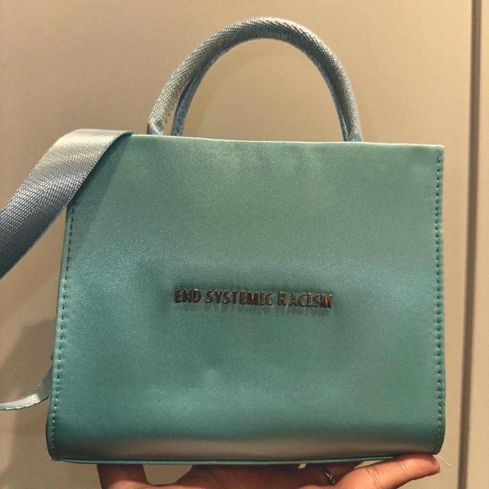 Brandon Blackwood ESR tote baby blue
